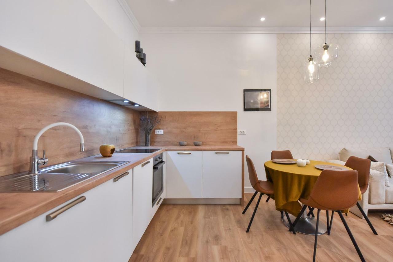 Center Simeon Apartment Zadar Exterior foto